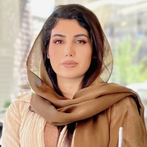 وکیل ملکی شیراز-سعیده کشاورز